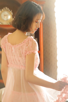 楼下女友请签收免费观看